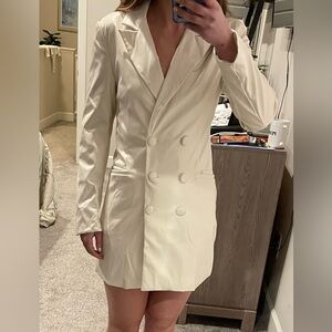 Idem Ditto Creme Pleather Blazer Dress- size small